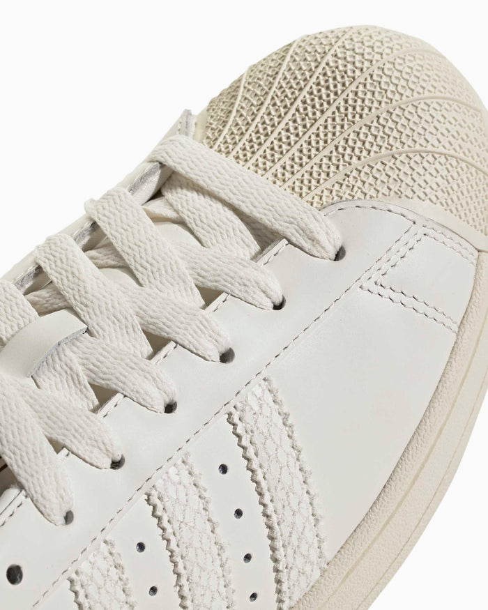 Sneakers adidas Originals Superstar II "Paris" - LA3521