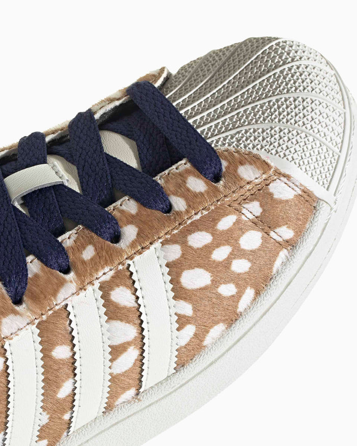 Sneakers adidas Originals Women's Superstar II "Bambi" - KJ4642
