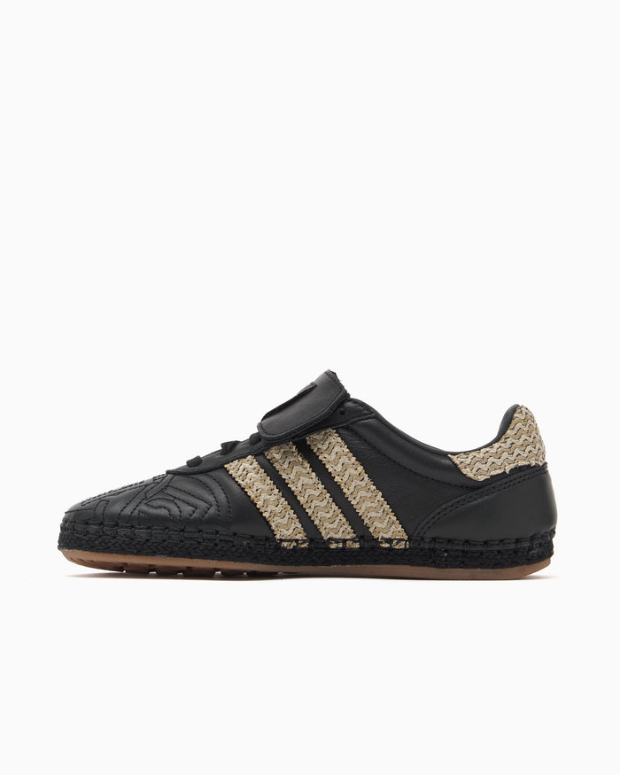 Sneakers adidas Originals x CLOT Mundial - JQ6823