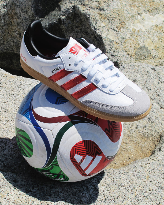 Sneakers adidas Originals x Coca-Cola Samba OG - KH6879