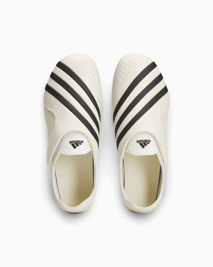 Sneakers adidas Originals x Pharrell Williams Virginia Vario Flat Earther - KI7668