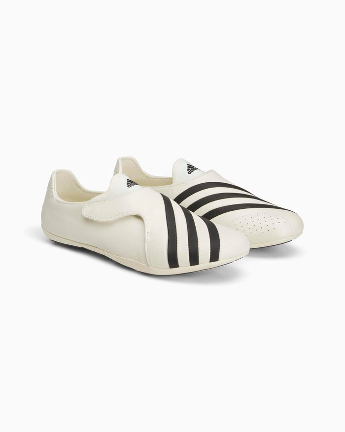 Sneakers adidas Originals x Pharrell Williams Virginia Vario Flat Earther - KI7668
