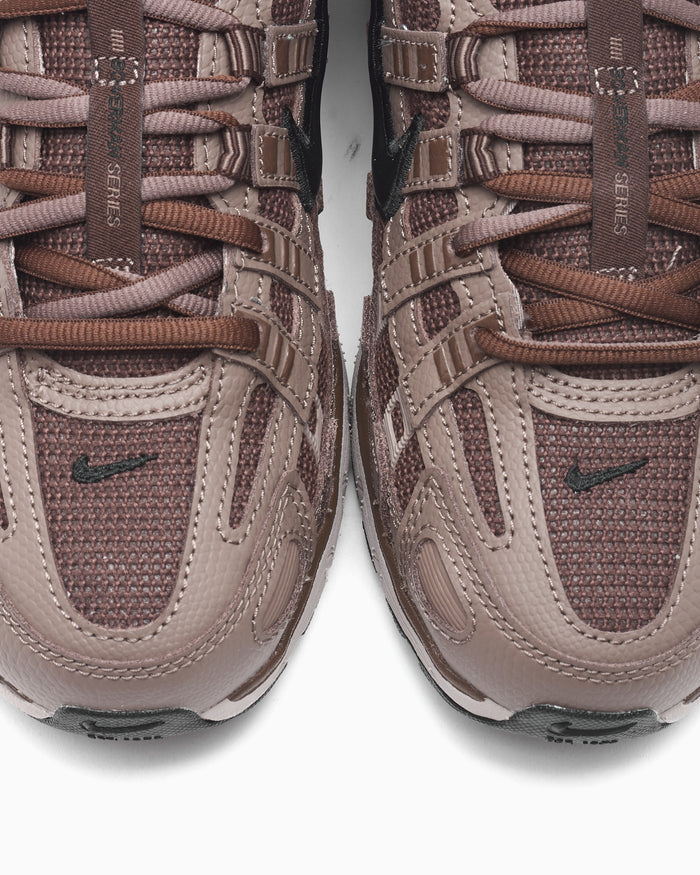 Sneakers Nike P-6000 Premium - IH8042-201