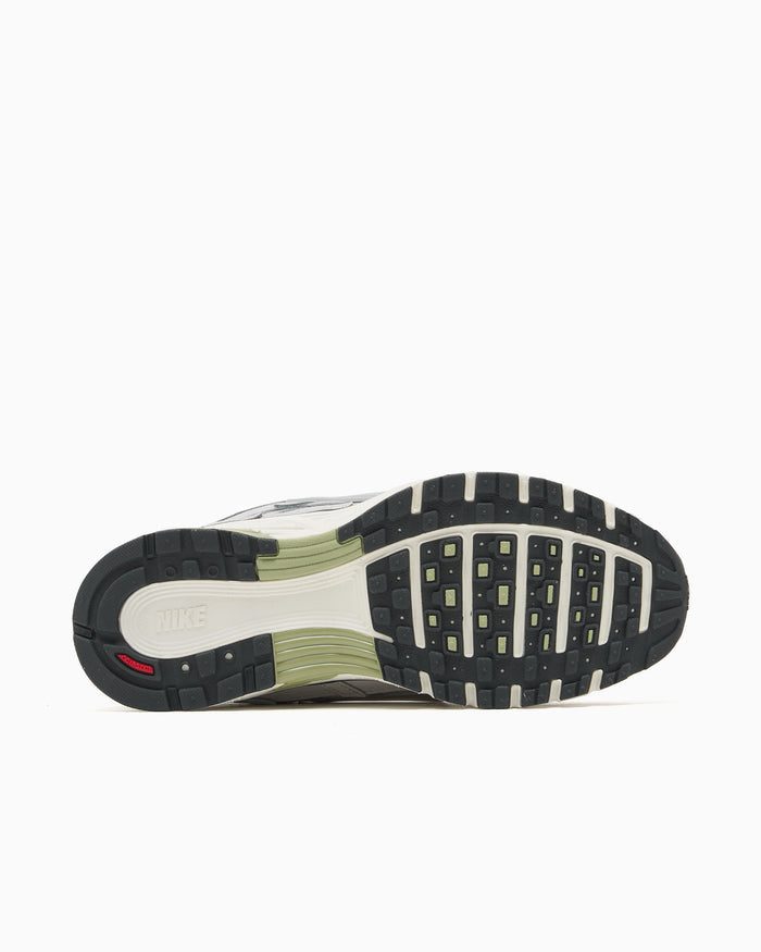 Sneakers Nike P-6000 - IV5761-094