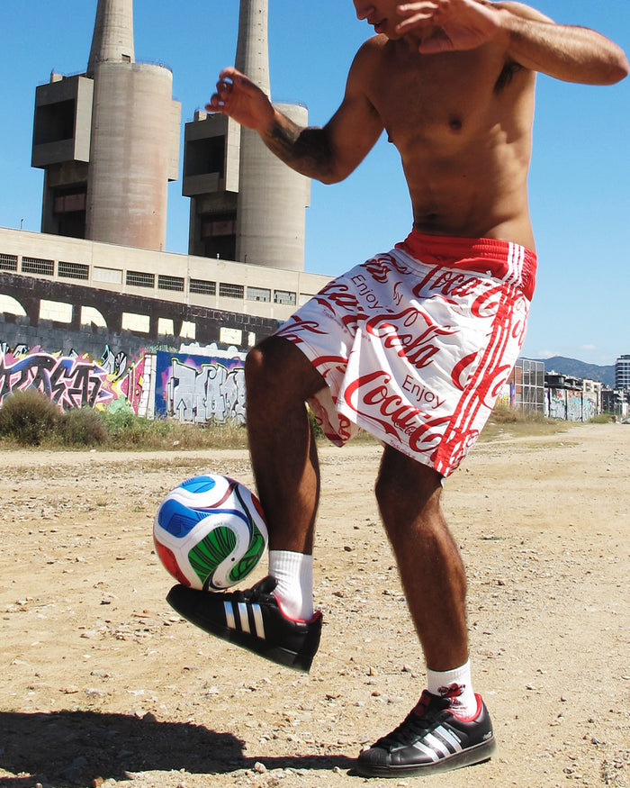 Shorts adidas Originals x Coca-Cola Classic Sport Relaxed Men's Shorts - KY2113