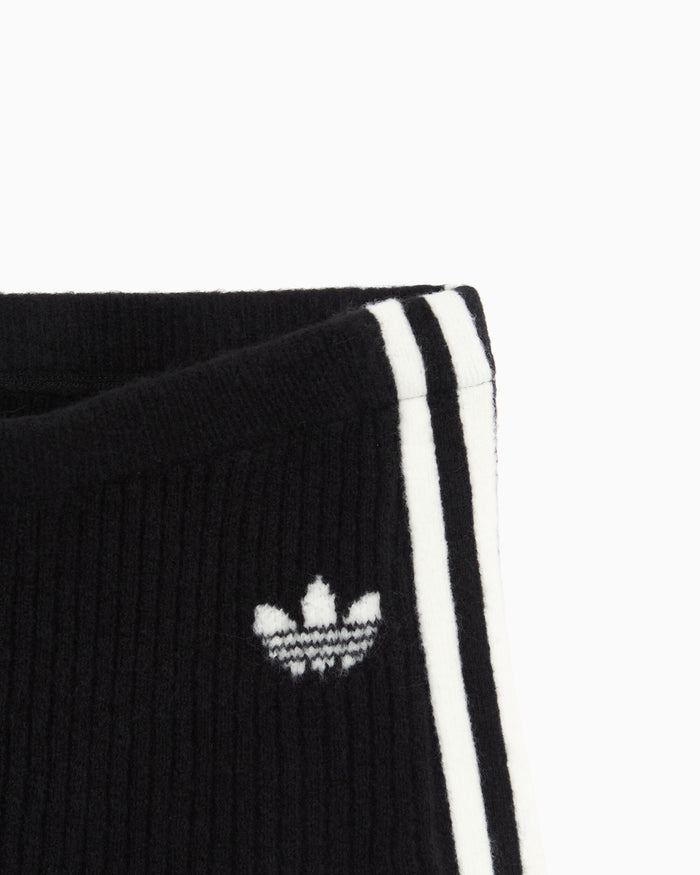Shorts adidas Originals x JENNIE Adiluna Season 2 Slim Women's Shorts - LD8935