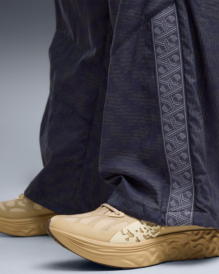 Pants Puma x Salehe Bembury x Portugal "King" Relaxed Men's Track Pants - 635100-64