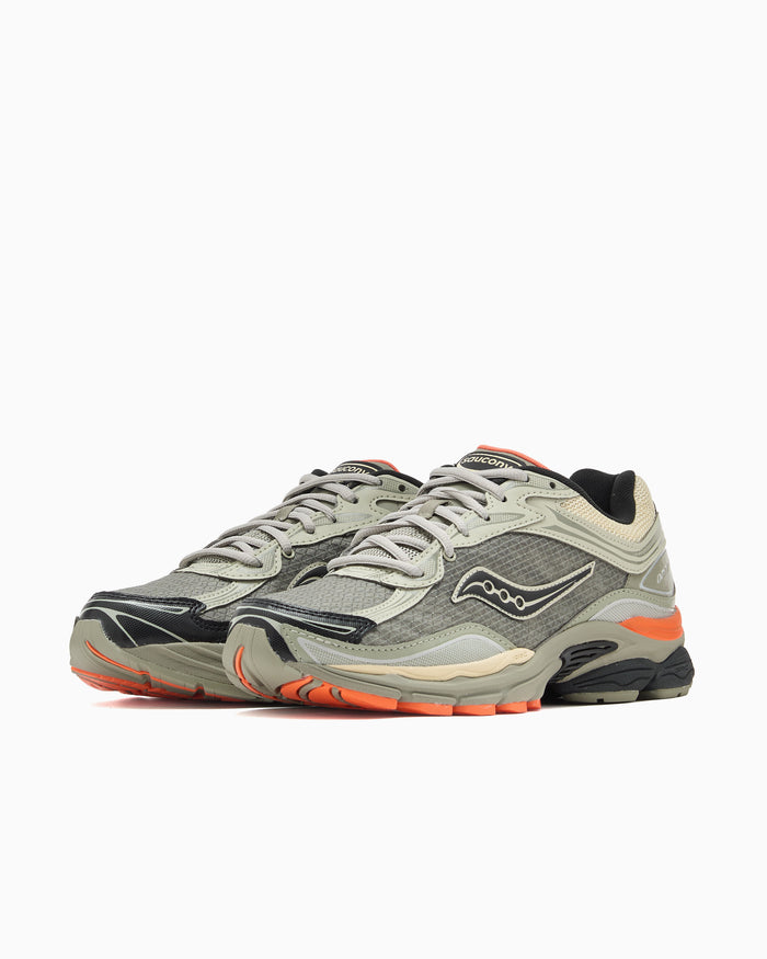 Sneakers Saucony Progrid OMNI 9 - S71004-2