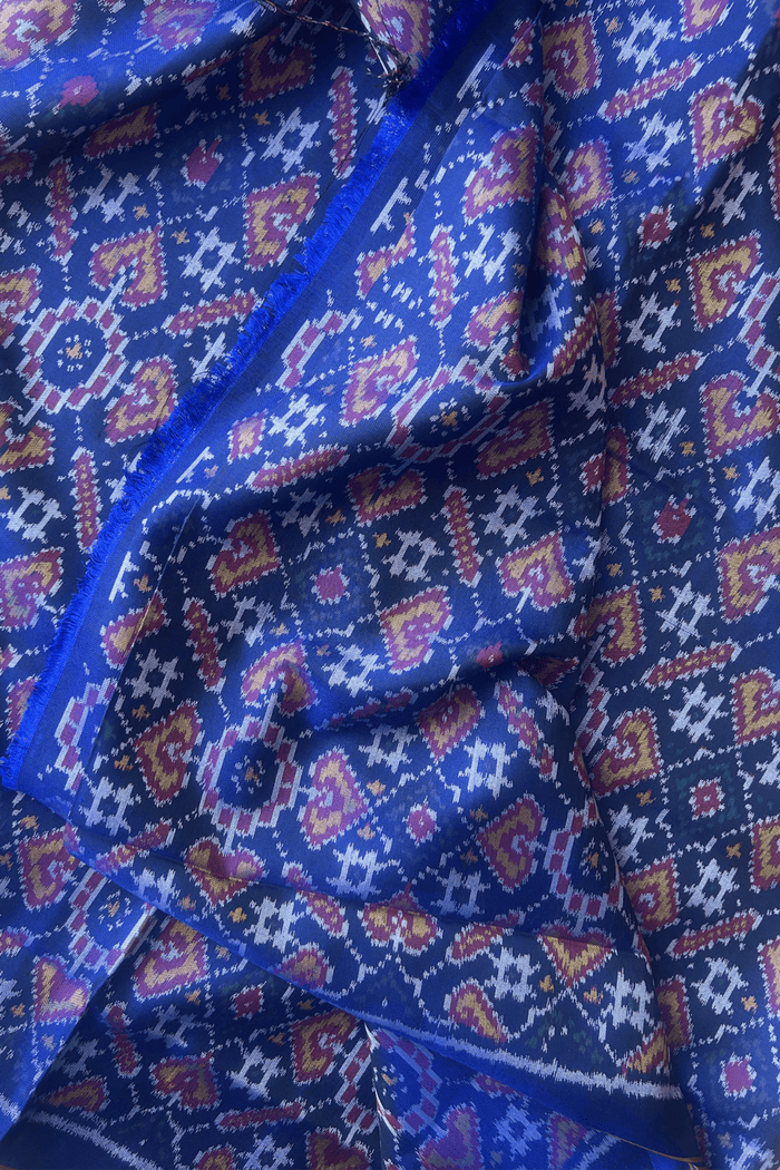SEMI-DOUBLE IKAT PATOLA YARDAGE