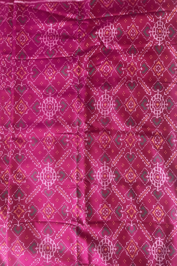 SEMI-DOUBLE IKAT PATOLA YARDAGE