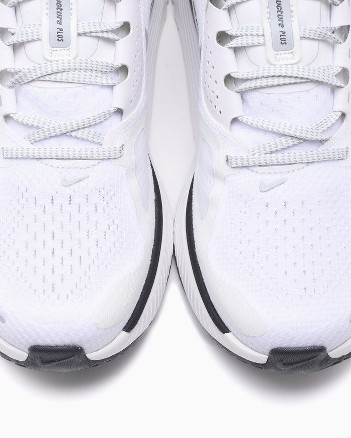 Sneakers Nike Structure Plus - II7192-100