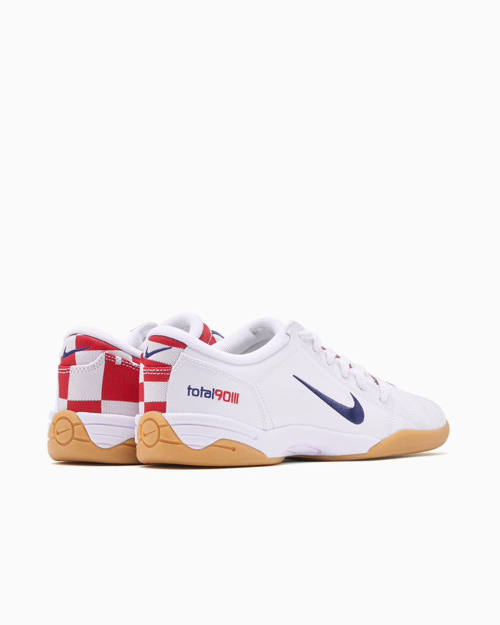 Sneakers Nike Total 90 "Croatia" - IV2472-100