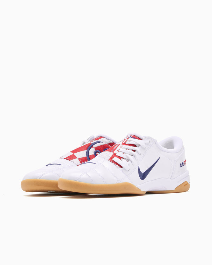 Sneakers Nike Total 90 "Croatia" - IV2472-100