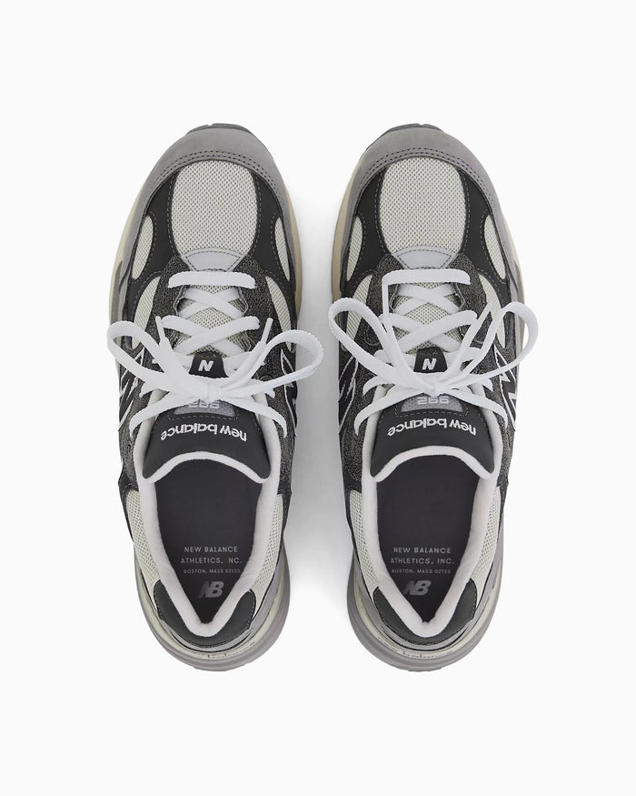 Sneakers New Balance U992 7WX "Made in USA Shadow Grey" - U9927WX