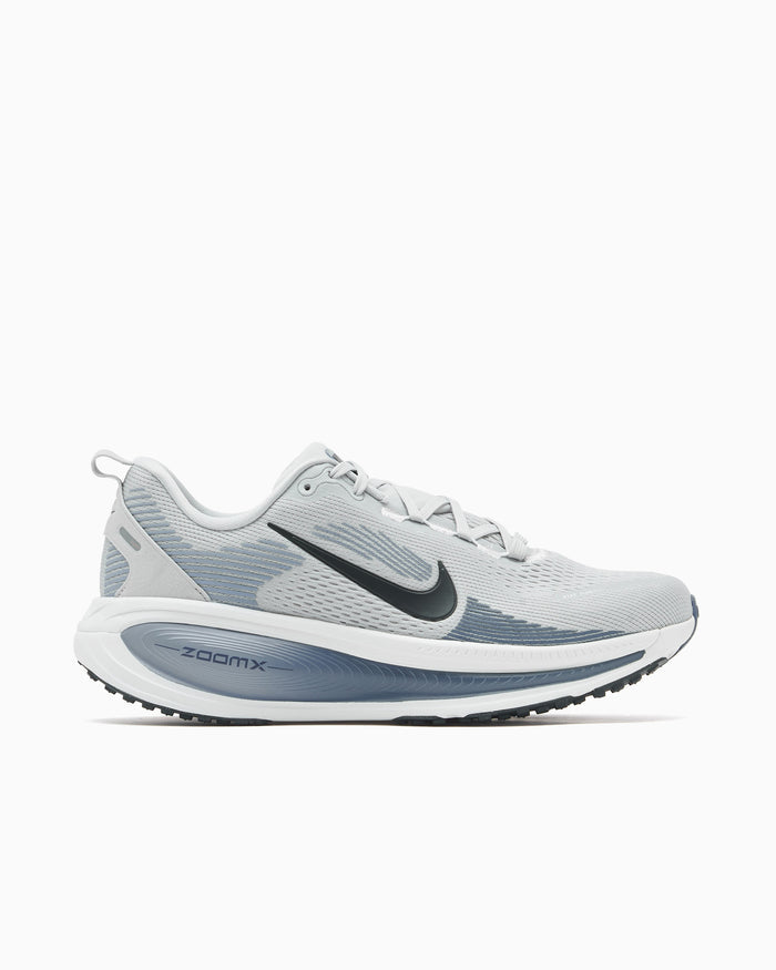 Sneakers Nike Vomero 18 - HM6803-015