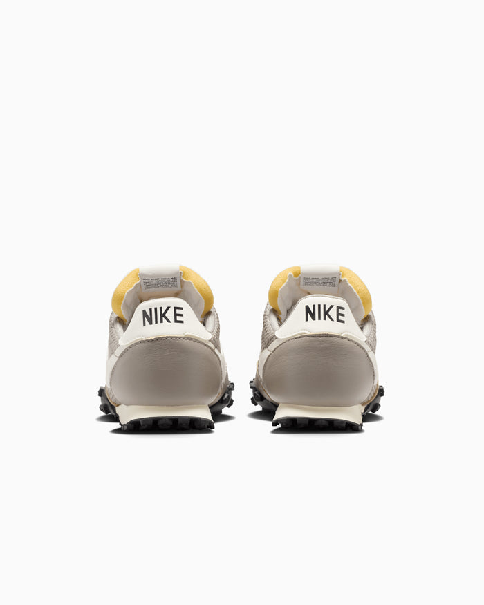 Sneakers Nike Waffle Racer SE - IM8673-001