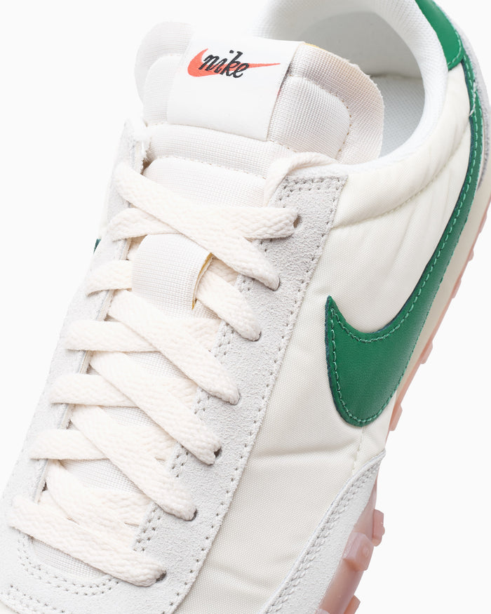 Sneakers Nike Waffle Racer - IM8658-103