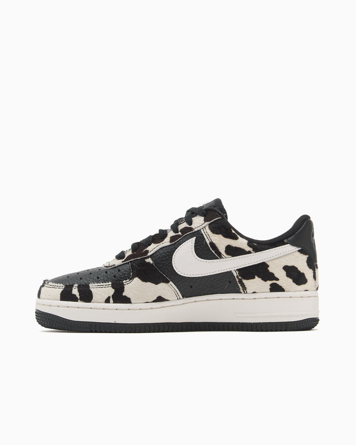 Sneakers Nike Women's Air Force 1 '07 "Cow" - IO0442-001