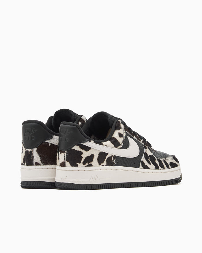 Sneakers Nike Women's Air Force 1 '07 "Cow" - IO0442-001