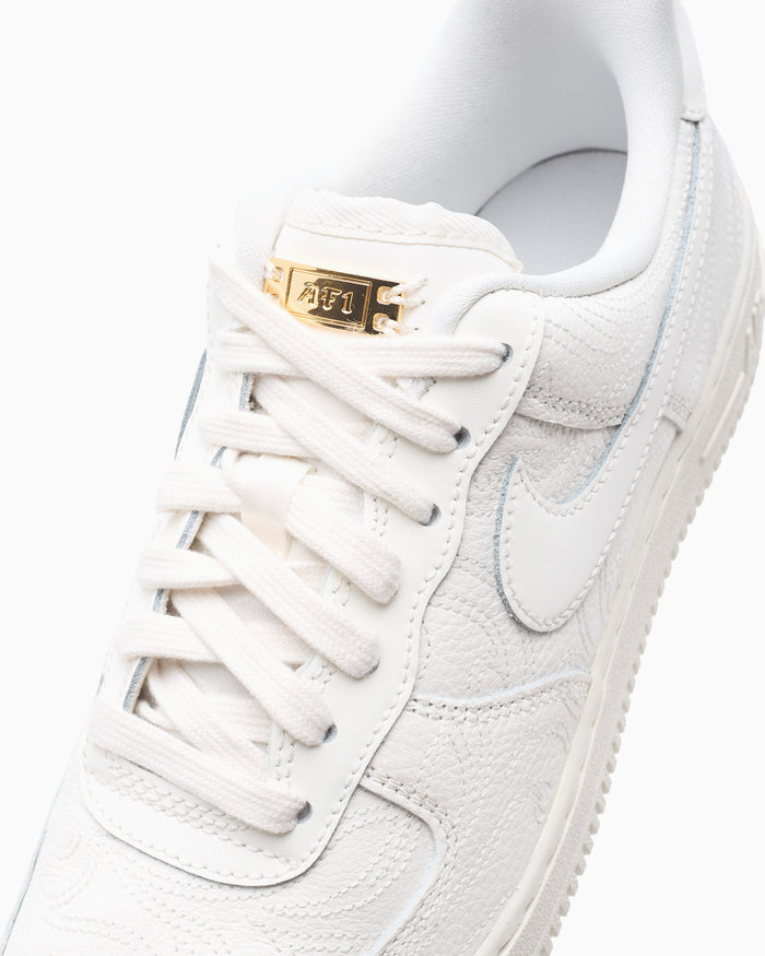 Sneakers Nike Women's Air Force 1 '07 Premium - IO4842-100