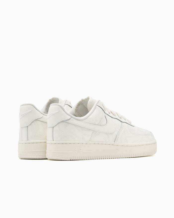 Sneakers Nike Women's Air Force 1 '07 Premium - IO4842-100