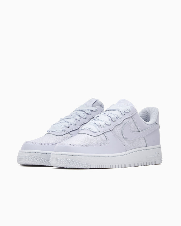 Sneakers Nike Women's Air Force 1 '07 SE Ribbon Laces "Ghost" - IX5099-001