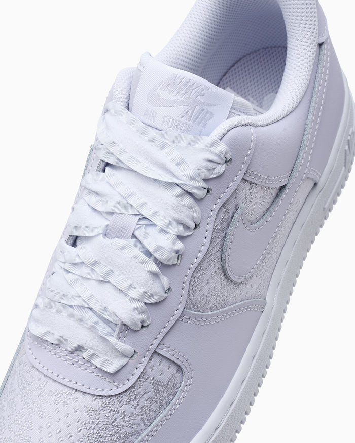Sneakers Nike Women's Air Force 1 '07 SE Ribbon Laces "Ghost" - IX5099-001