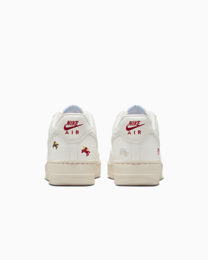 Sneakers Nike Women's Air Force 1 '07 SE "Year of the Horse" - IQ1143-100