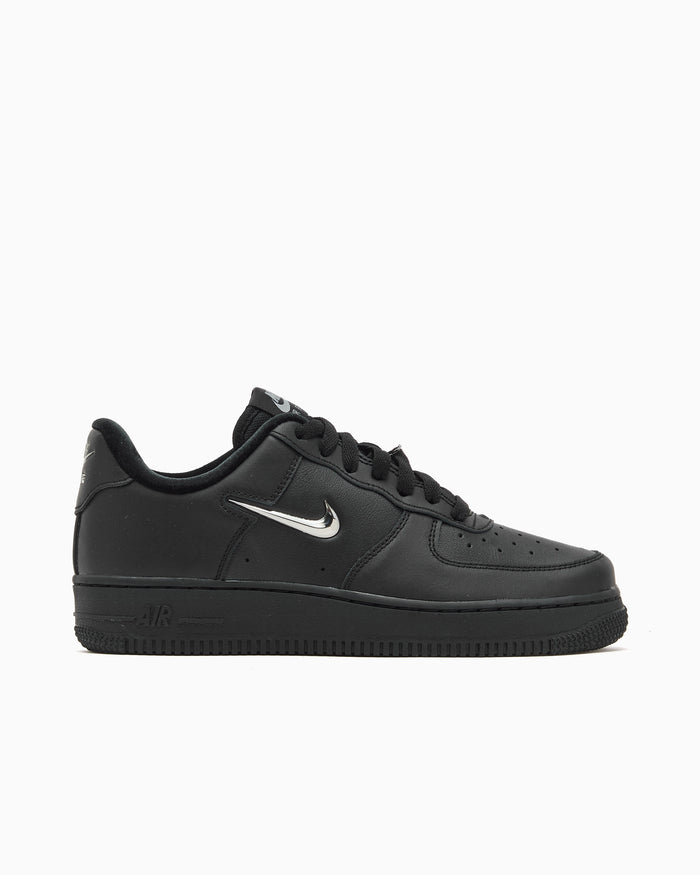 Sneakers Nike Women's Air Force 1 '07 - IV6039-001