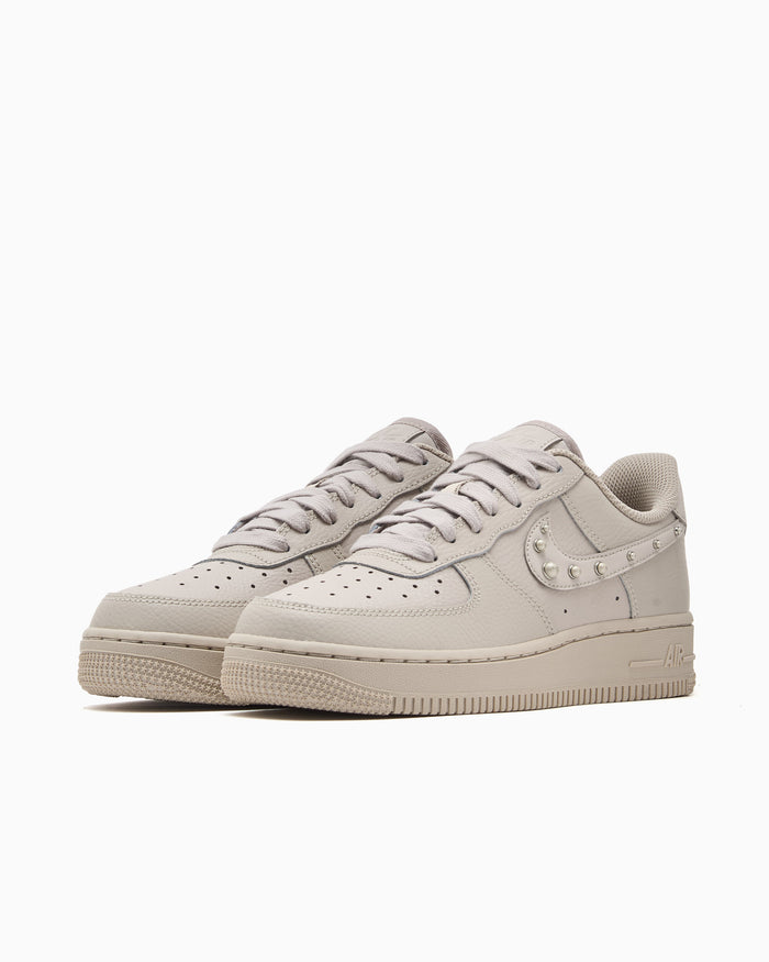 Sneakers Nike Women's Air Force 1 '07 - IU7557-236