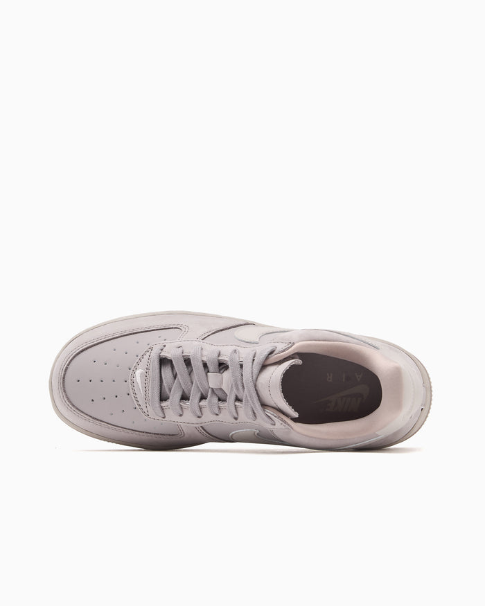 Sneakers Nike Women's Air Force 1 Retro Premium - IQ9722-200
