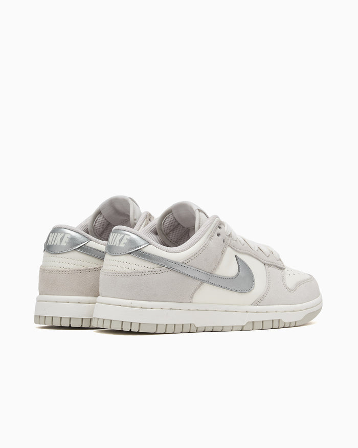Sneakers Nike Women's Dunk Low - II7651-133
