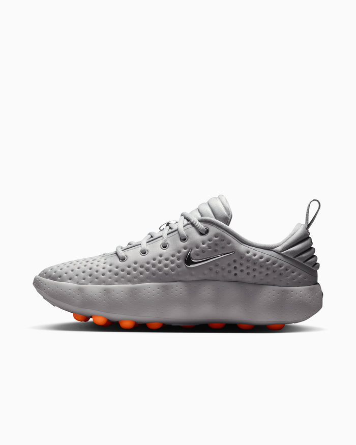 Sneakers Nike Women's Mind 002 - HQ4310-003