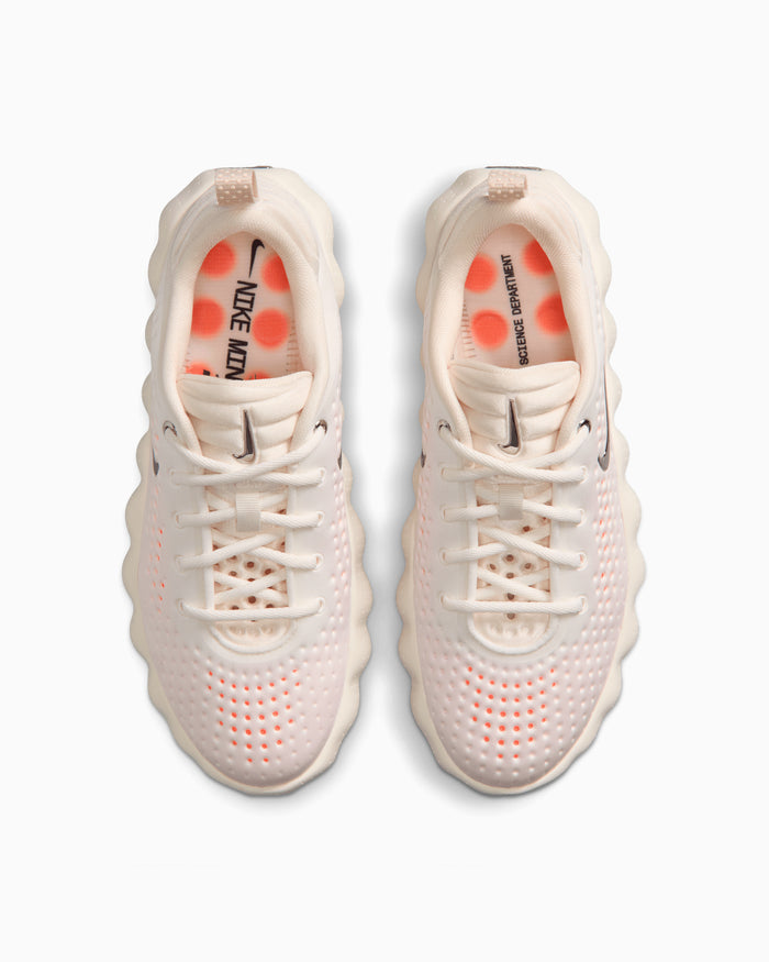 Sneakers Nike Women's Mind 002 - HQ4310-100