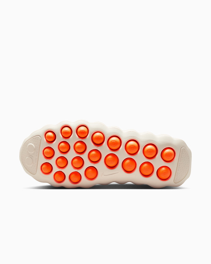 Sneakers Nike Women's Mind 002 - HQ4310-100