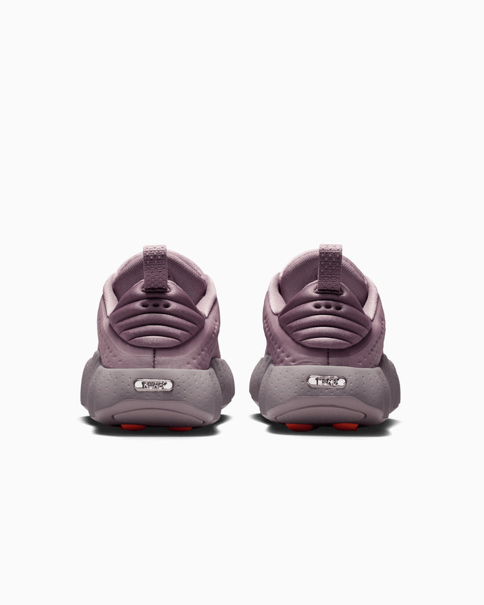Sneakers Nike Women's Mind 002 - HQ4310-200