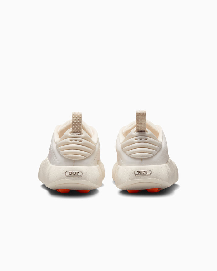 Sneakers Nike Women's Mind 002 - HQ4310-100