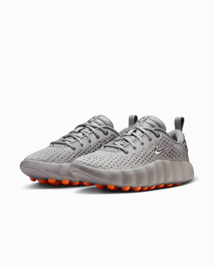 Sneakers Nike Women's Mind 002 - HQ4310-003