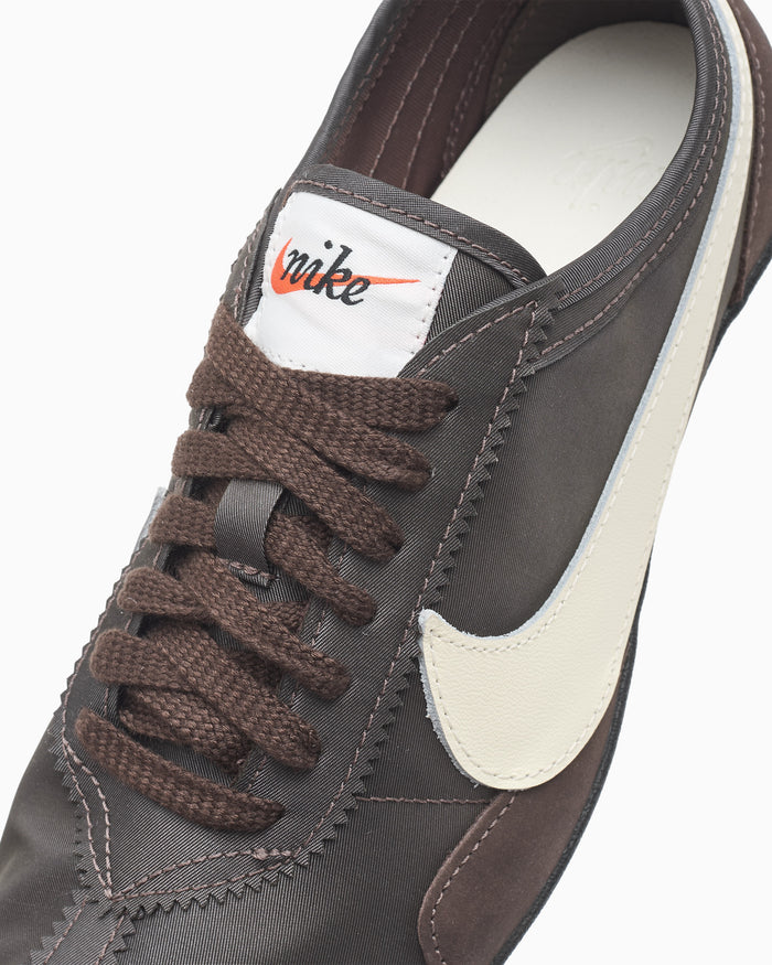 Sneakers Nike Women's Moon Shoe OG - IW0955-201