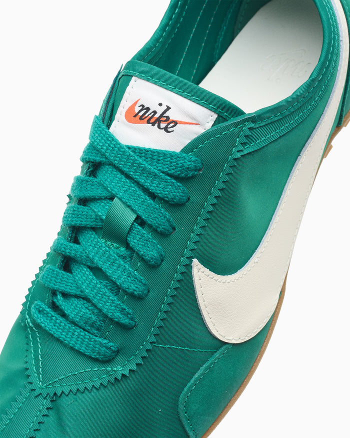 Sneakers Nike Women's Moon Shoe OG - IW0955-300