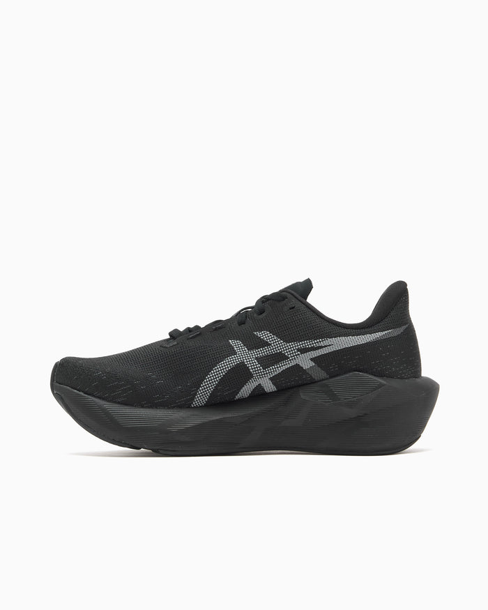 Sneakers ASICS Women's Novablast 6 - 1012C008-002
