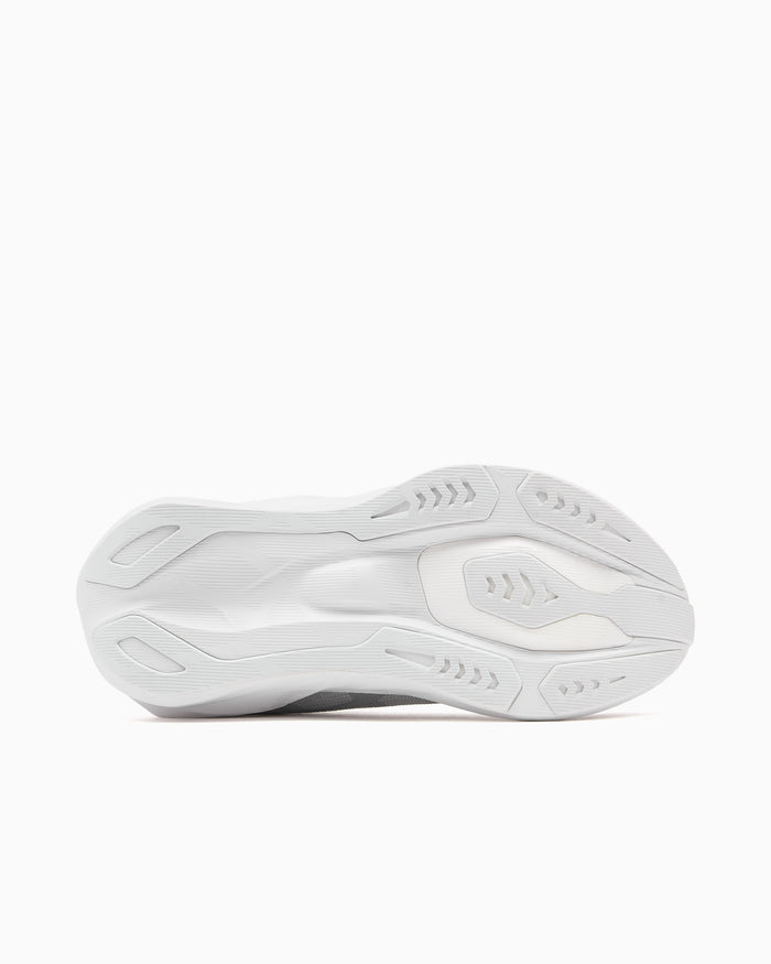 Sneakers ASICS Women's Novablast 6 - 1012C008-100