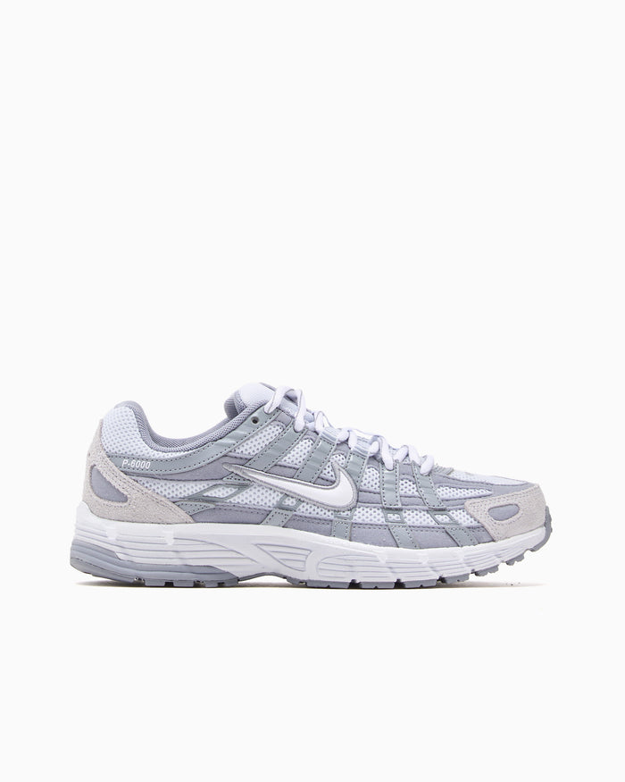 Sneakers Nike Women's P-6000 - IV2501-001