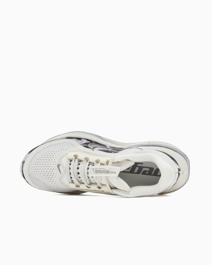 Sneakers Nike Women's Pegasus Premium SE - IO8232-002