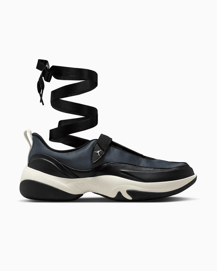 Sneakers Jordan Women's Pointe - IB8597-001