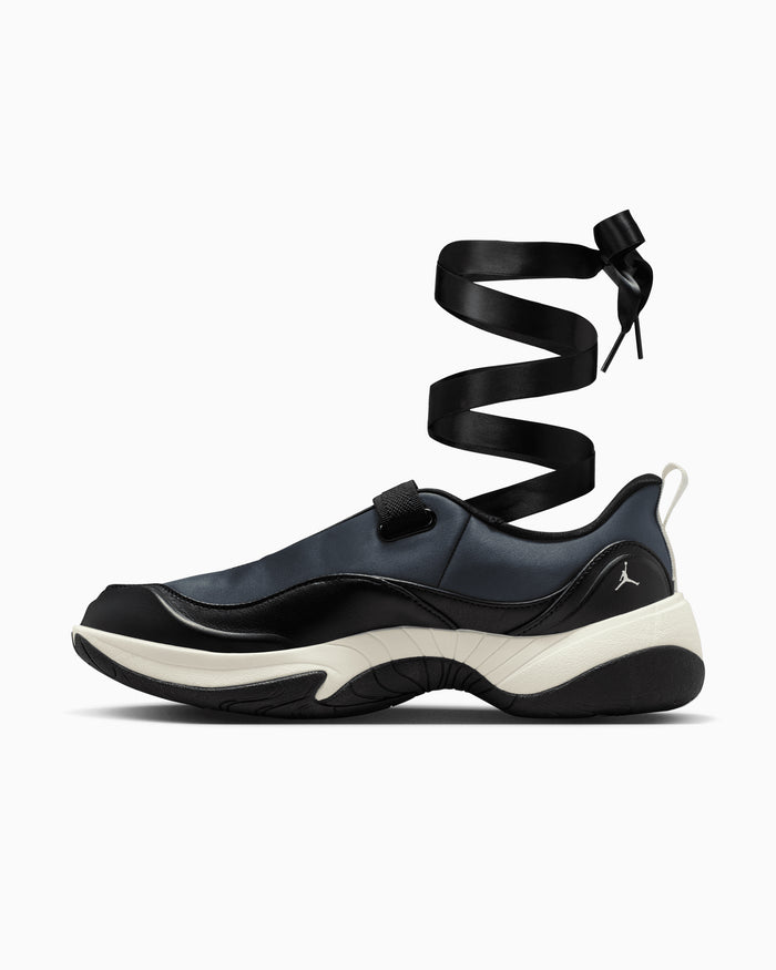 Sneakers Jordan Women's Pointe - IB8597-001