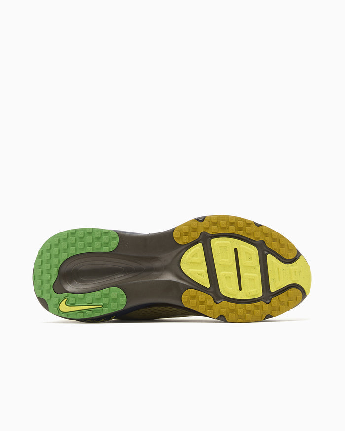 Sneakers Nike Women's Vomero 18 SE - IQ3413-704
