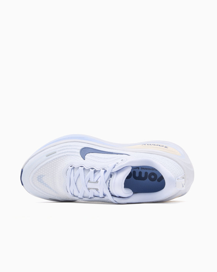 Sneakers Nike Women's Vomero Plus - HV8154-108