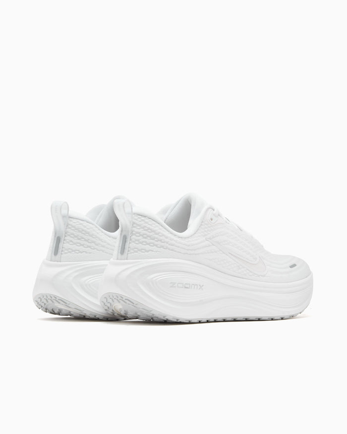 Sneakers Nike Women's Vomero Plus - HV8154-102