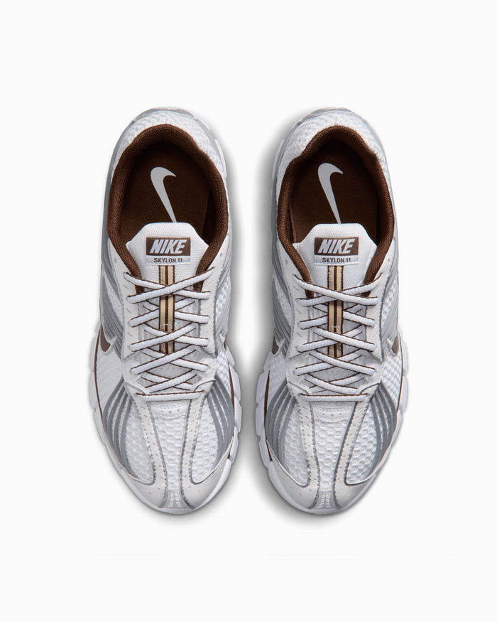 Sneakers Nike Women's Zoom Skylon 11 - IU7360-102